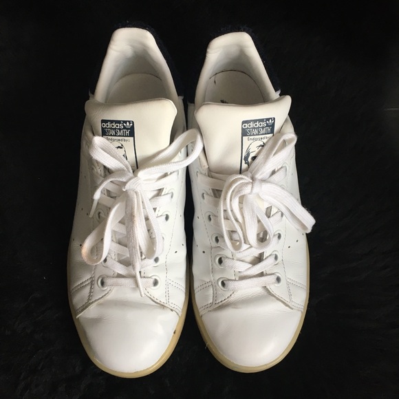 stan smith black back